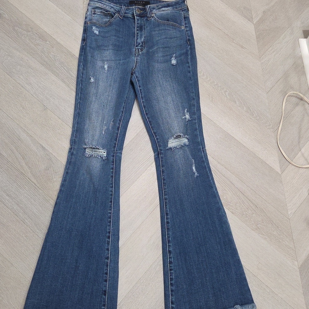 Risen High Rise Flare Distressed Raw Hem Jeans, Size 27/5 - Picture 2 of 8